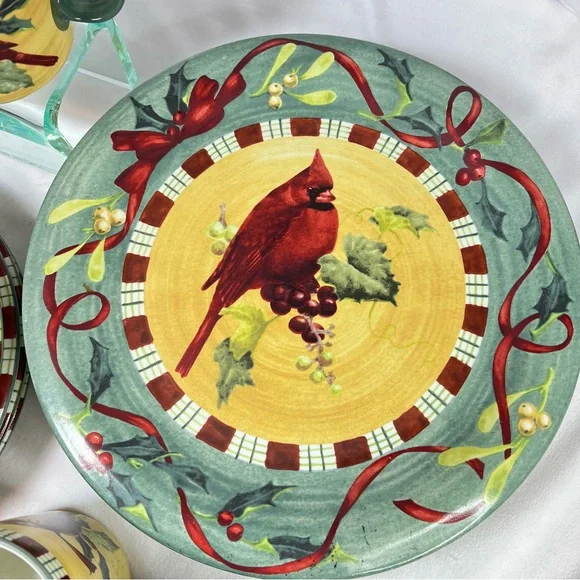 LENOX Winter Greetings Everyday Cardinal 12 pc Dinnerware Set for 4 With Box - Picture 6 of 14